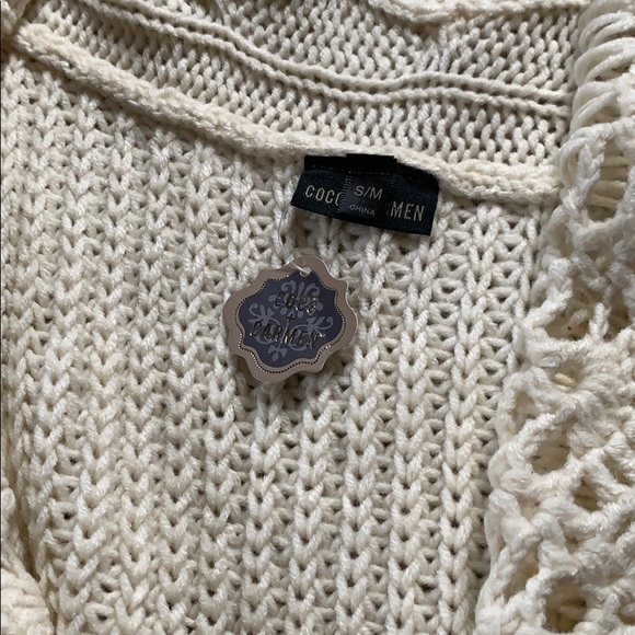 Vest - Picture 2 of 2